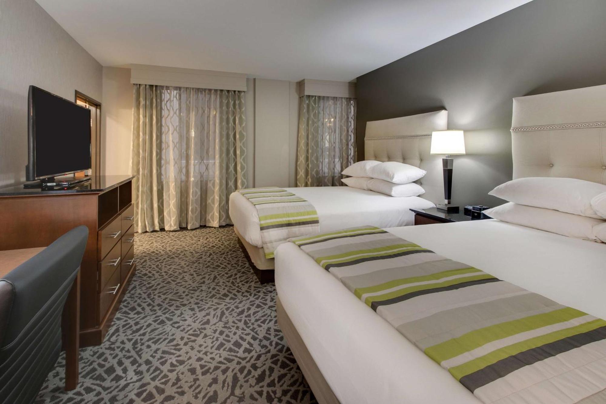 Drury Plaza Hotel Milwaukee Downtown Екстериор снимка