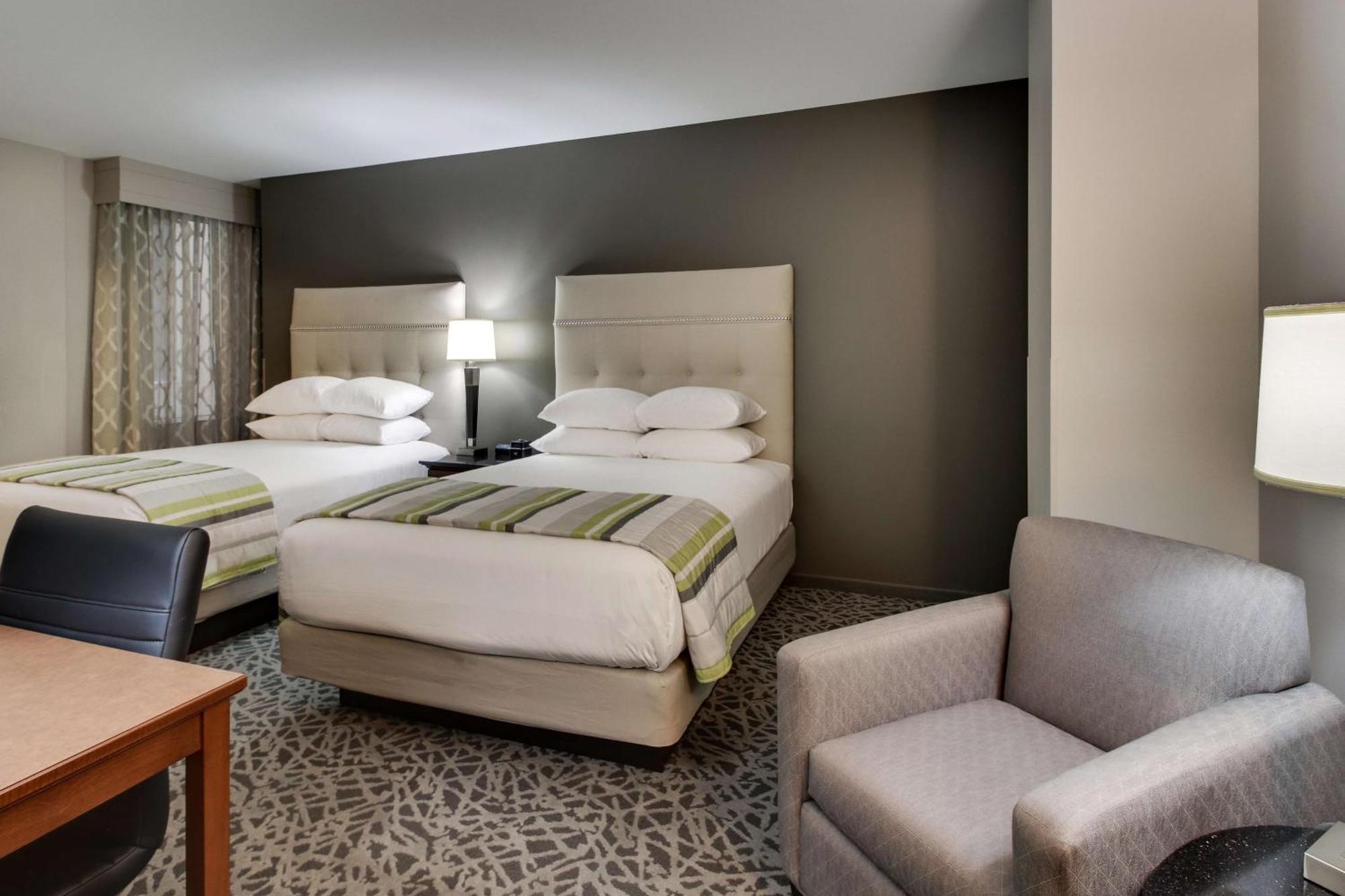 Drury Plaza Hotel Milwaukee Downtown Екстериор снимка