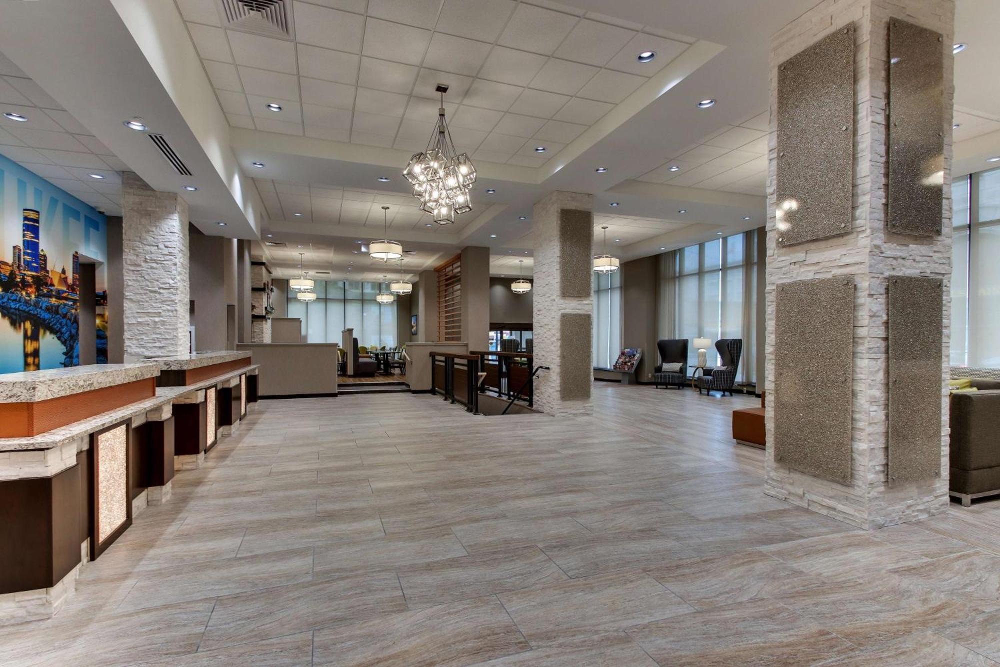 Drury Plaza Hotel Milwaukee Downtown Екстериор снимка