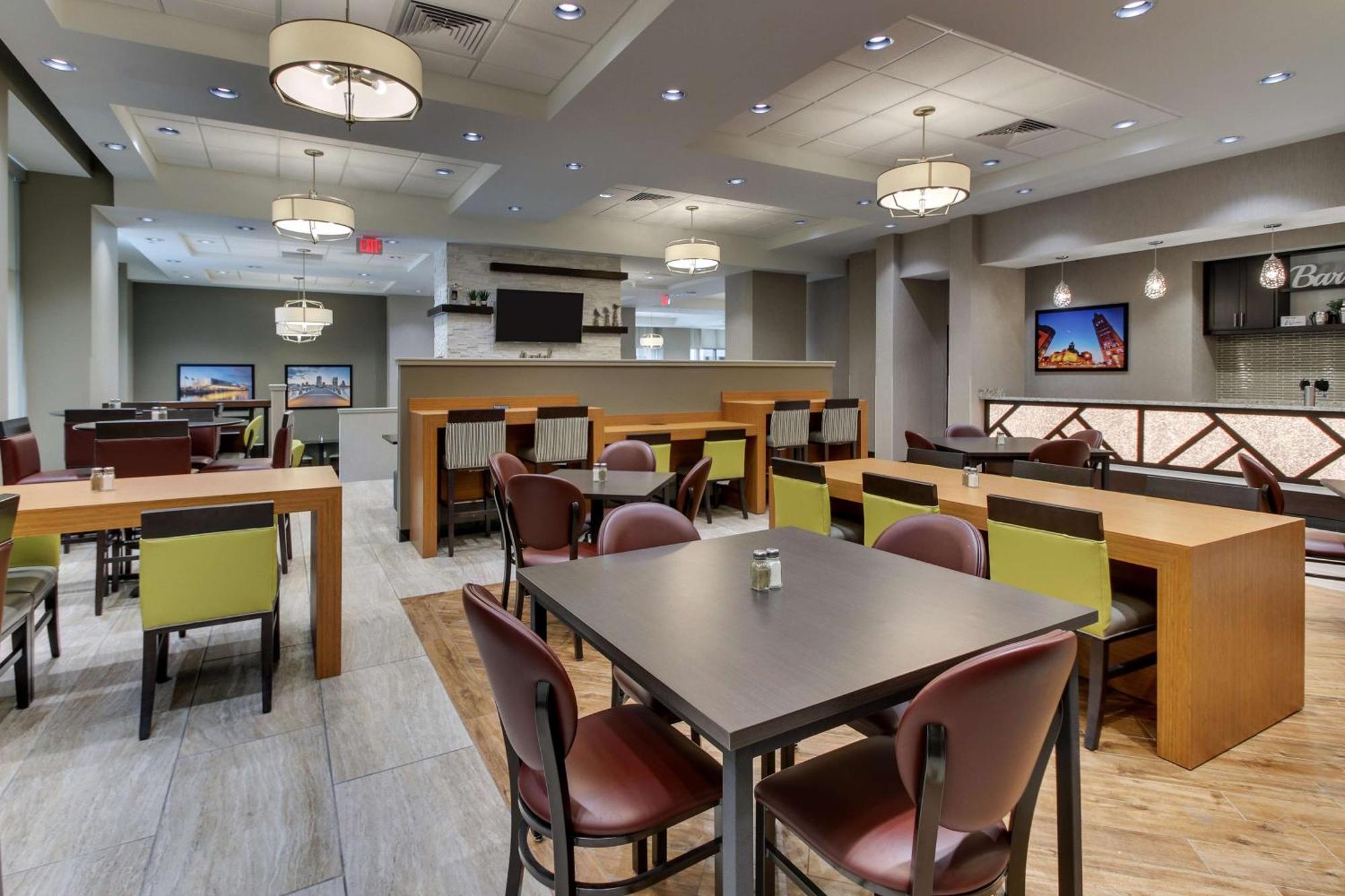 Drury Plaza Hotel Milwaukee Downtown Екстериор снимка