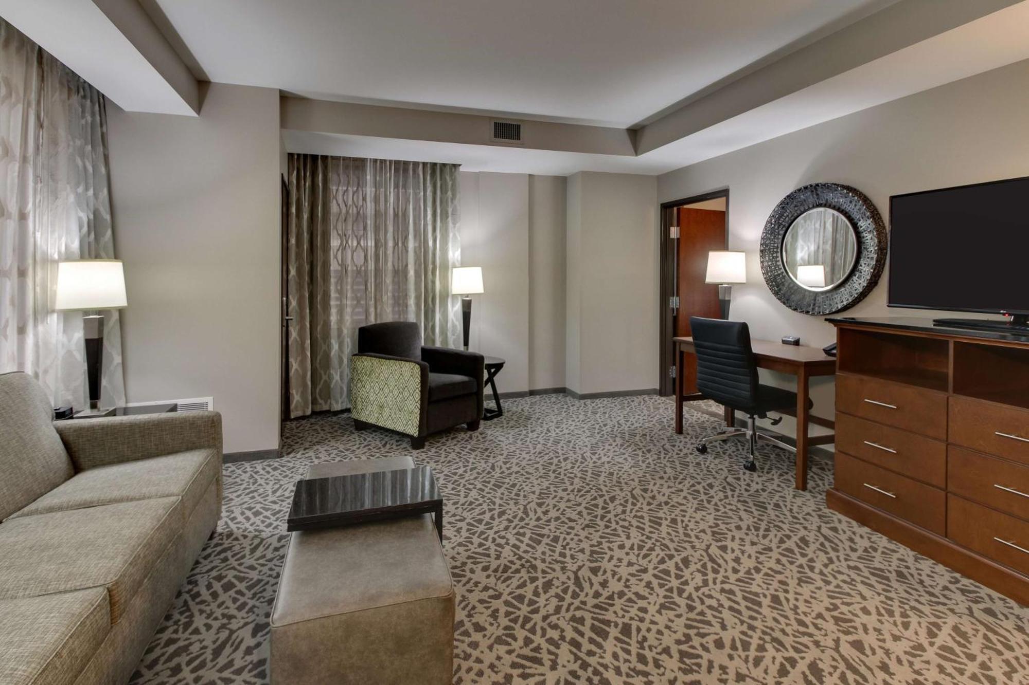 Drury Plaza Hotel Milwaukee Downtown Екстериор снимка